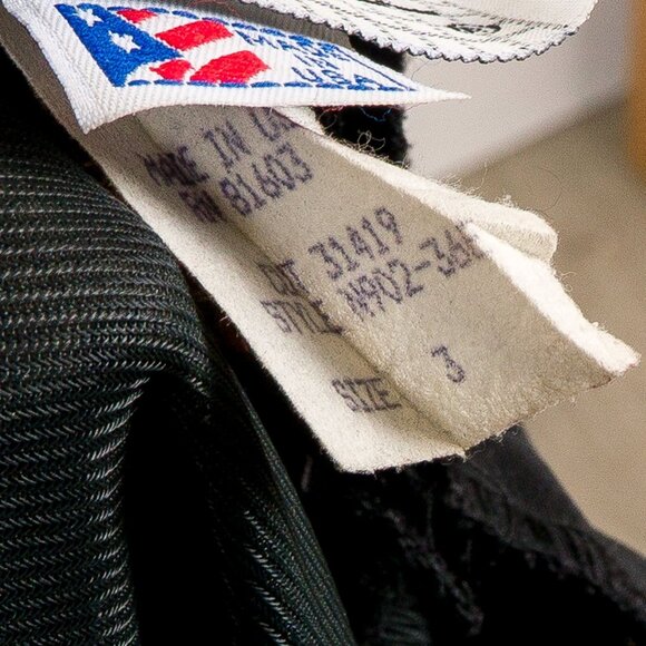 LA Belle VTG Maxi Skirt 3 Juniors Black Floral White Red Orange Long Modest USA - Picture 8 of 8